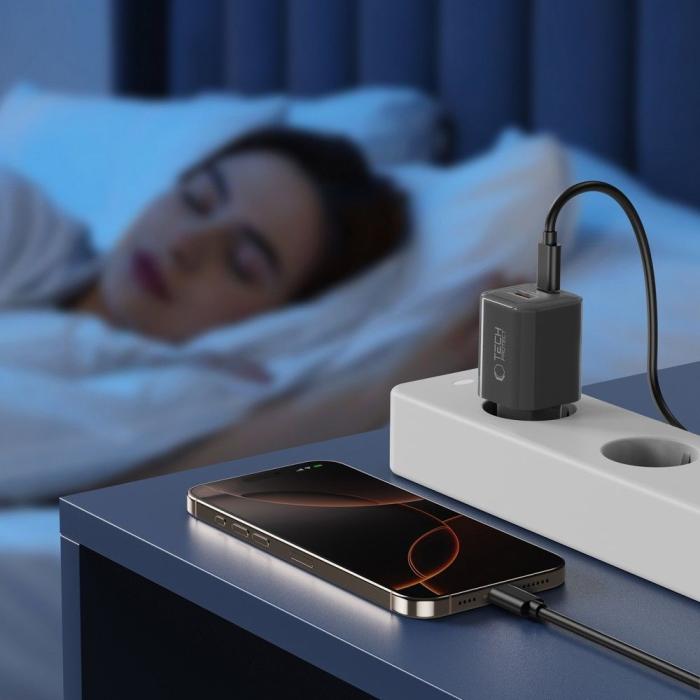 Bild 6, Tech-Protect Tech-Protect 33W Väggladdare PD QC USB-C / USB-A Svart - Teknikhallen.se