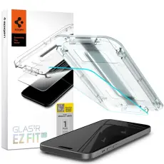 Spigen Spigen iPhone 16/15 GLAS.tR "Ez Fit" Sk&auml;rmskydd - Teknikhallen.se