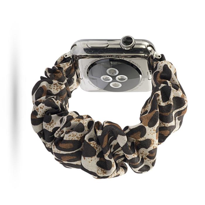 Bild 2,  Scrunchie Leopard Armband Apple Watch 42/41/40/38 mm - Teknikhallen.se