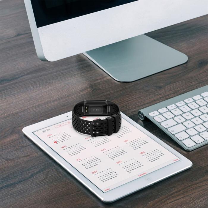 Bild 6,  Fitbit Charge 6 / 5 Armband Silikon Ihåligt Mörk Blå - Teknikhallen.se