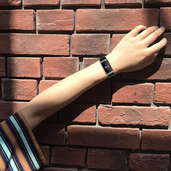 Bild 6,  Äkta Läder Armband Fitbit Charge 3 / 4 Svart - Teknikhallen.se