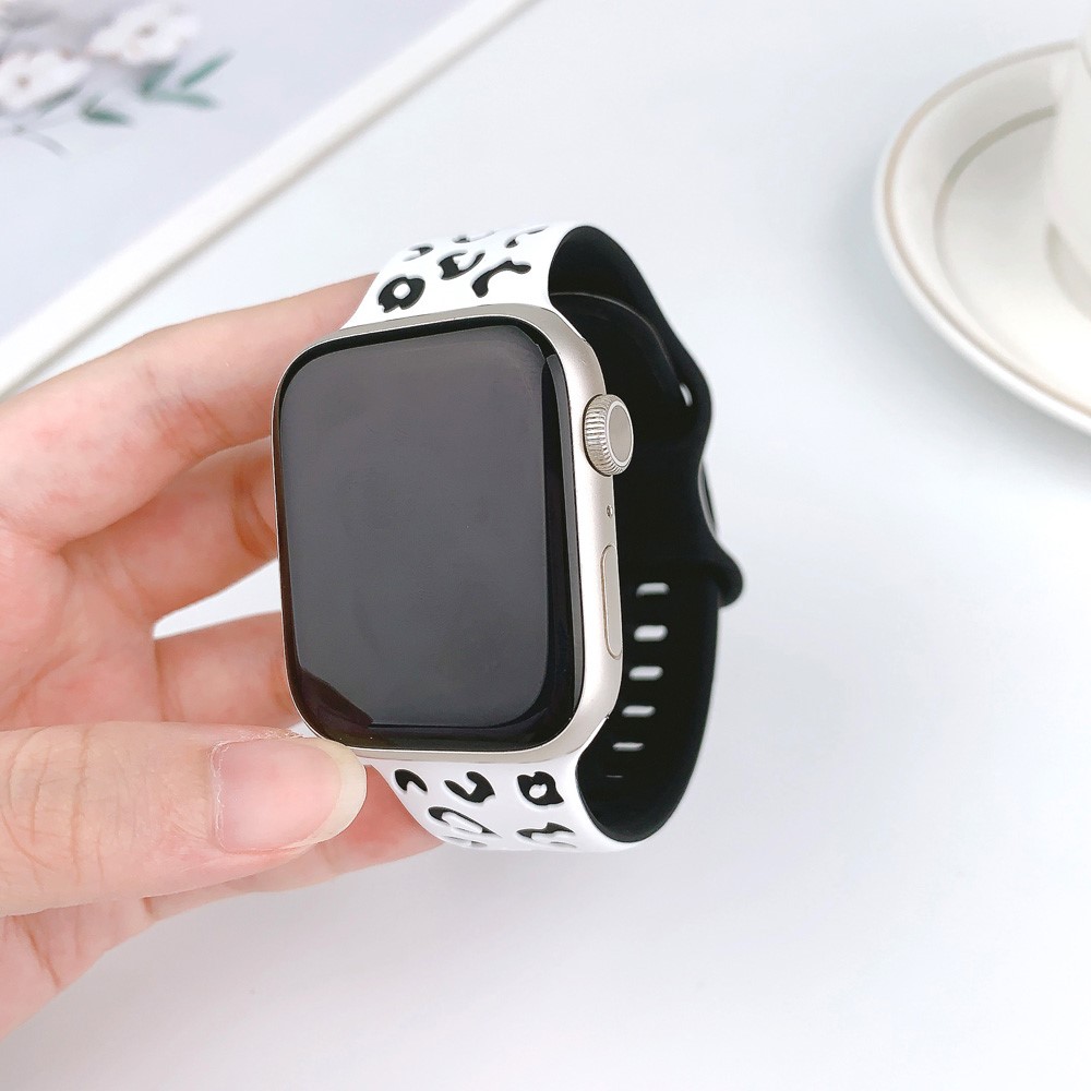  Apple Watch 42/44/45/49 Klockarmband Leopard Vit/Svart - Teknikhallen.se