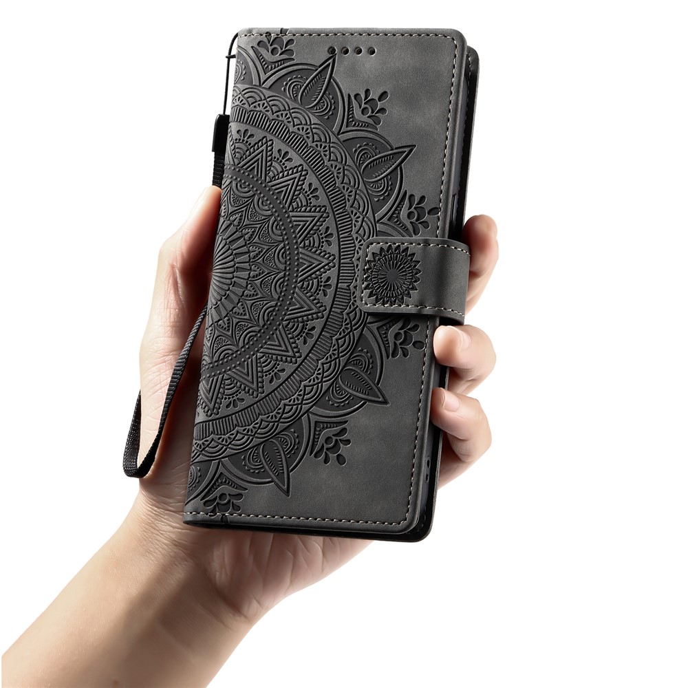  iPhone 17 Air Fodral Mandala Läder Grå - Teknikhallen.se