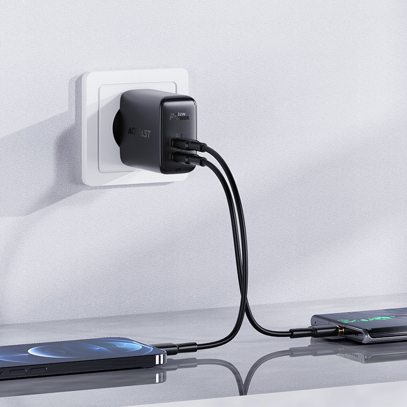 Acefast Acefast 32W PD PPS QC USB-C / USB-A Väggladdare Svart - Teknikhallen.se