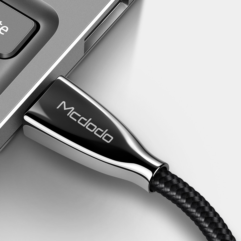 MCDODO MCDODO Snabbladdning Fltad Nylon USB-C - USB-C 1.5 m - Svart - Teknikhallen.se