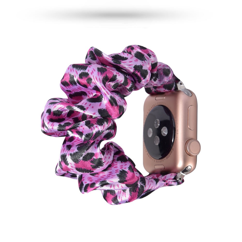  Scrunchie Silk Pink Leopard Armband Apple Watch 42/44/45/49 mm - Teknikhallen.se