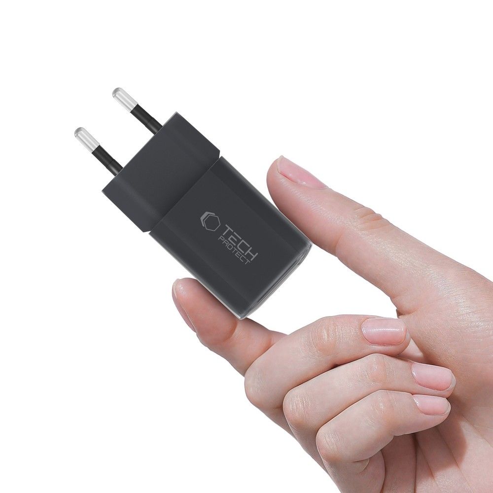 Tech-Protect Tech-Protect 33W Väggladdare PD QC USB-C / USB-A Svart - Teknikhallen.se