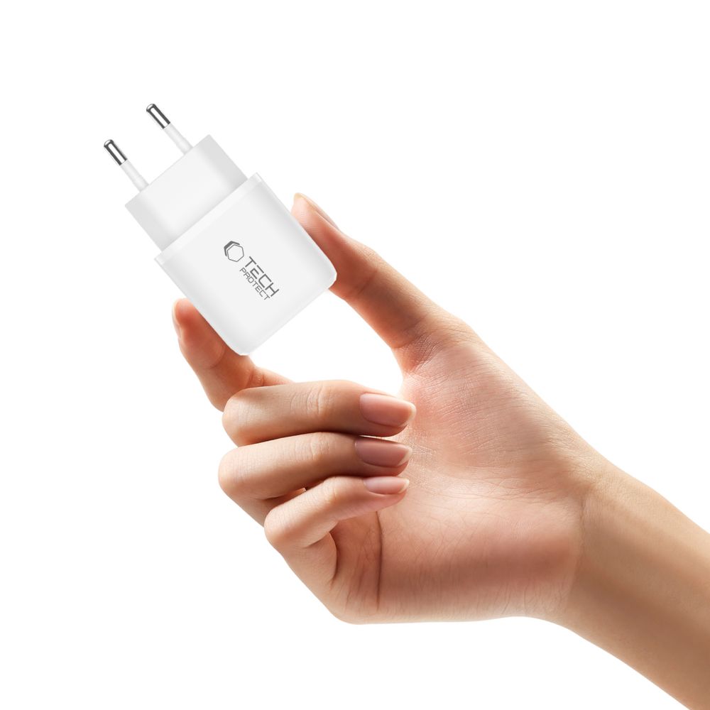 Tech-Protect Tech-Protect 45W PD QC3.0 Väggladdare USB-C / USB-A Vit - Teknikhallen.se